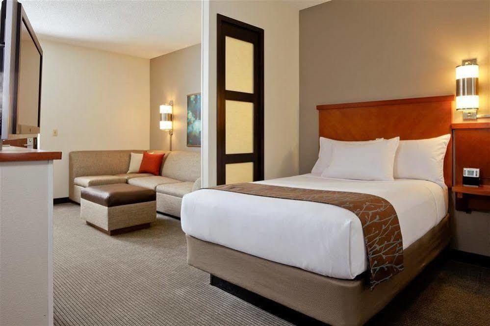 ไฮแอท เพลซ แอตแลนตา อัลฟาเรตตา นอร์ทพอยต์ มอลล์ Hotel อัลฟาเรททา ภายนอก รูปภาพ